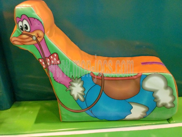 Figura Avestruz para Parques Infantiles