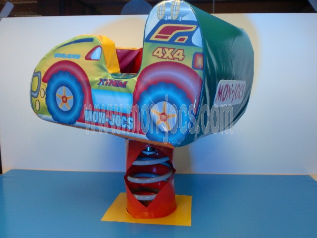 Muelle con Figura Giratoria cars