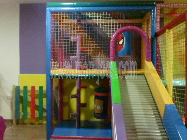 1x2 con Rampa Mecanica para Parques Infantiles