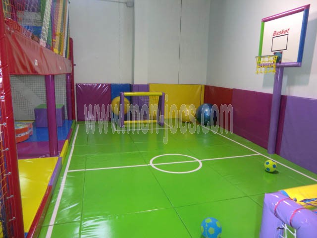 zona deportiva parque infantil
