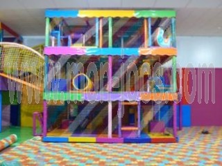 Pista Americana para Parques Infantiles