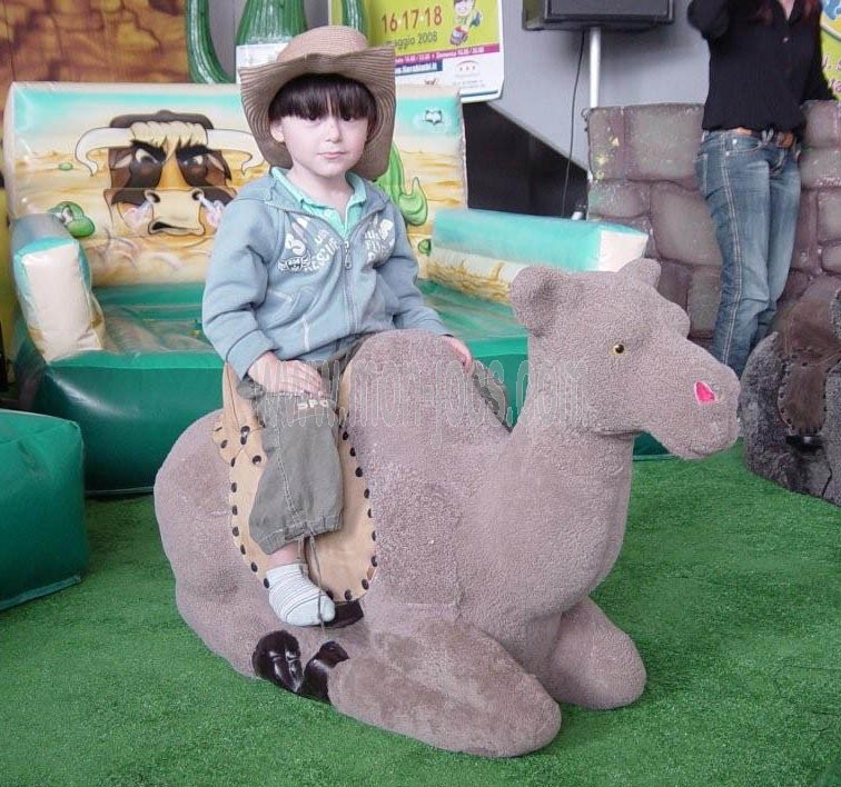 Simulador Infantil Camello Mini para Parques Infantiles