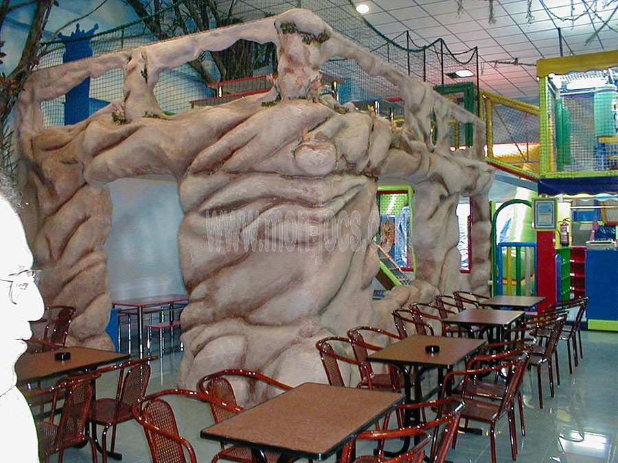 Personaliza tu parque infantil con Decoración Prehistória