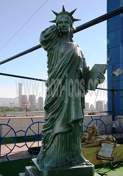 Figura decorativa minigolf Estatua de la Libertad