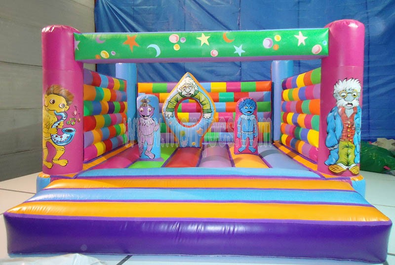 económico hinchable multiobstaculos payaso