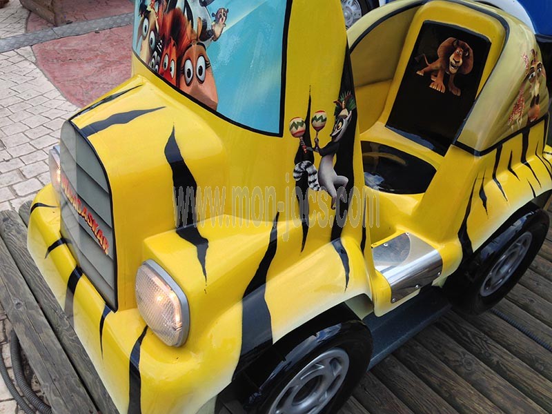 Comprar Máquina Infantil Coche Madagascar