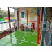 area deportiva pequeña para parque infantil