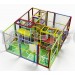 parques infantiles interior, mediano con mini campo de football