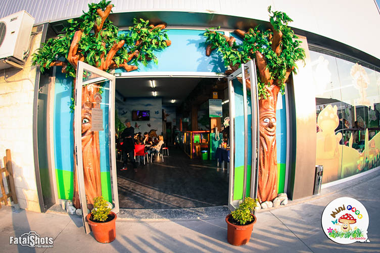 Decoración fachadas parque infantil
