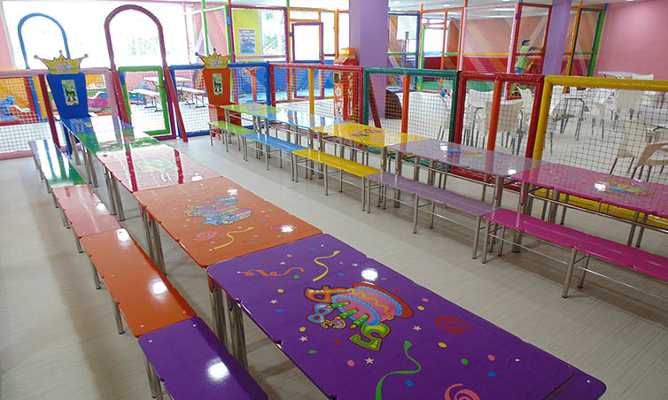 Zona de cumpleaños parque infantil