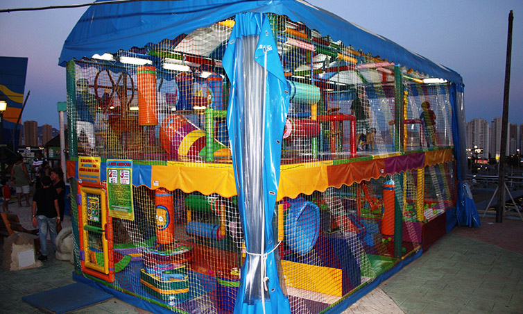 parque infantil de exterior
