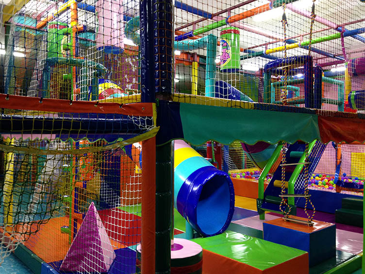 Estructuras parque infantil